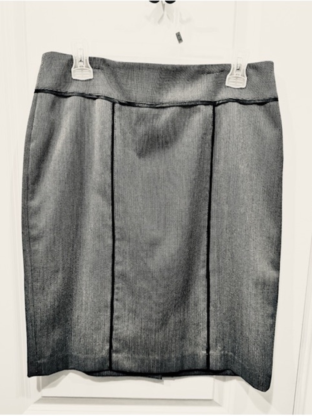 Classic Grey Pencil Skirt - Women's Tailored Workwear